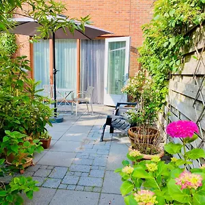 2* Bed & Breakfast Private - Dog-friendly - Garden